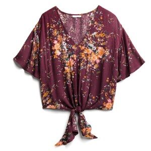 LUQ Rhee Tie Front Top